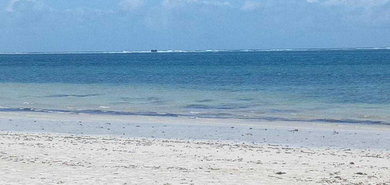 Sebuleni Serviced Homstay - Nyali Beach Msa Mombasa Kültér fotó