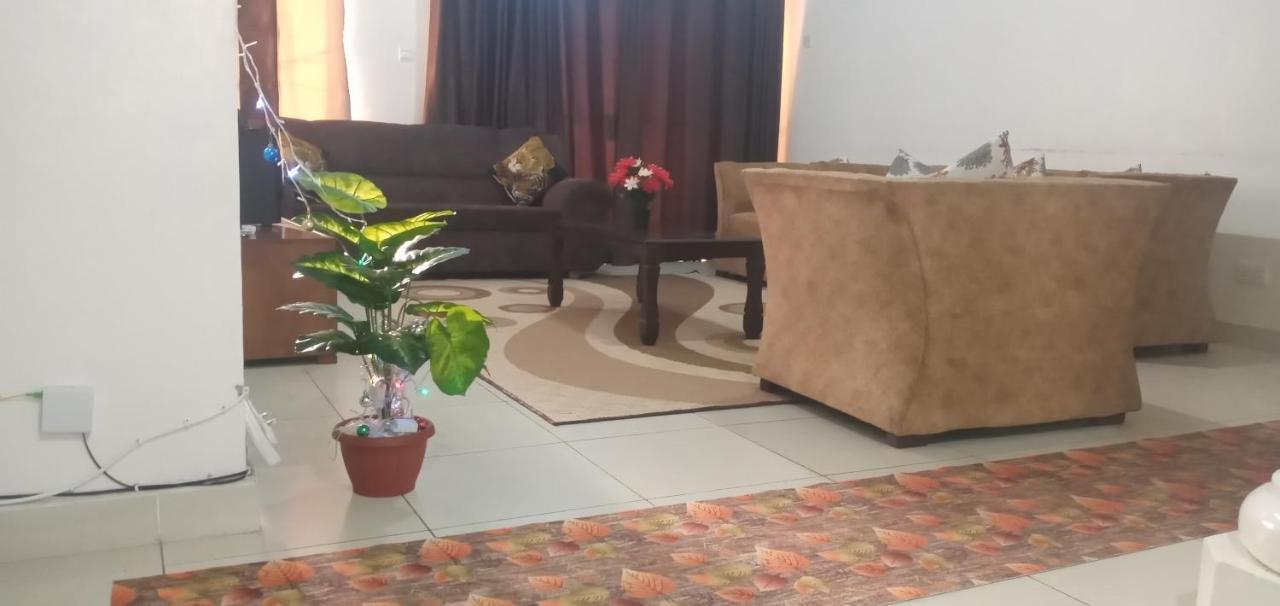 Sebuleni Serviced Homstay - Nyali Beach Msa Mombasa Kültér fotó