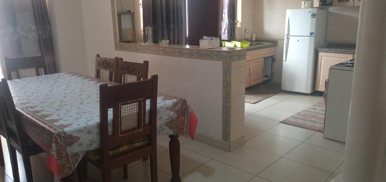 Sebuleni Serviced Homstay - Nyali Beach Msa Mombasa Kültér fotó