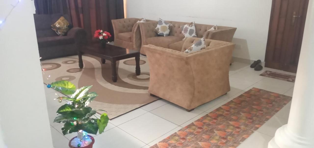 Sebuleni Serviced Homstay - Nyali Beach Msa Mombasa Kültér fotó