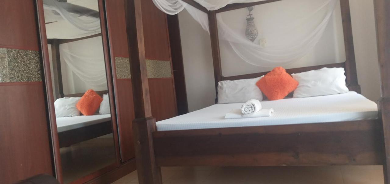 Sebuleni Serviced Homstay - Nyali Beach Msa Mombasa Kültér fotó